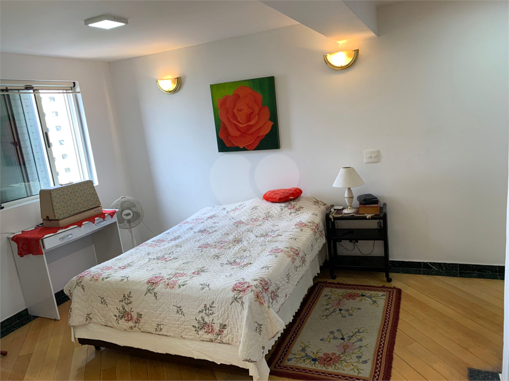 Apartamento à venda com 1 quarto, 67m² - Foto 2