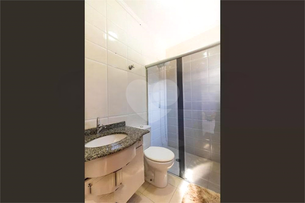 Sobrado à venda e aluguel com 3 quartos, 183m² - Foto 2