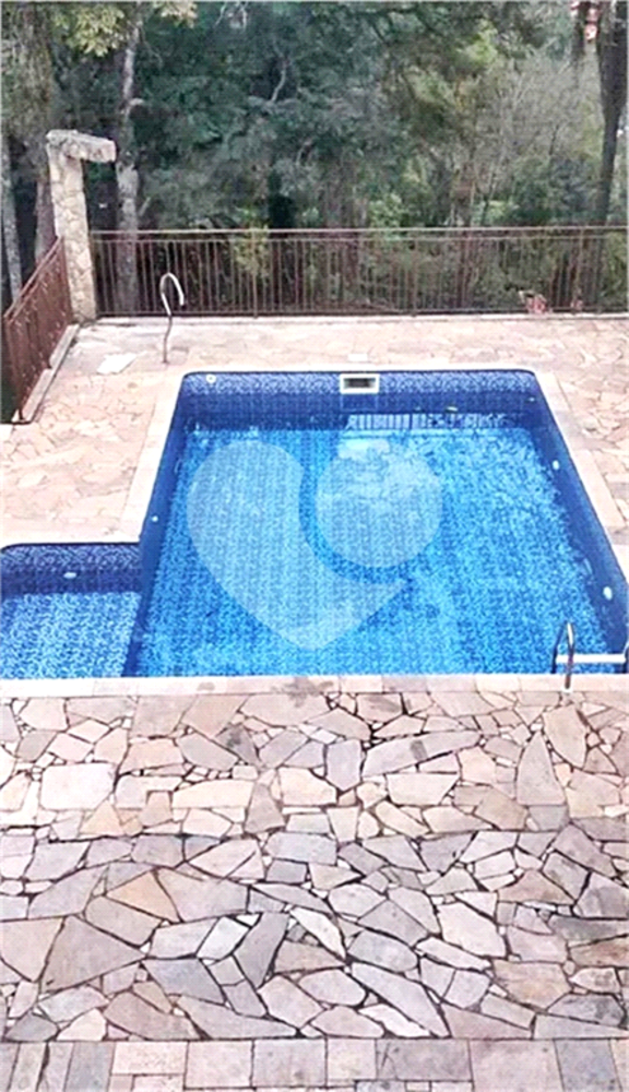 Casa, 4 quartos, 330 m² - Foto 1