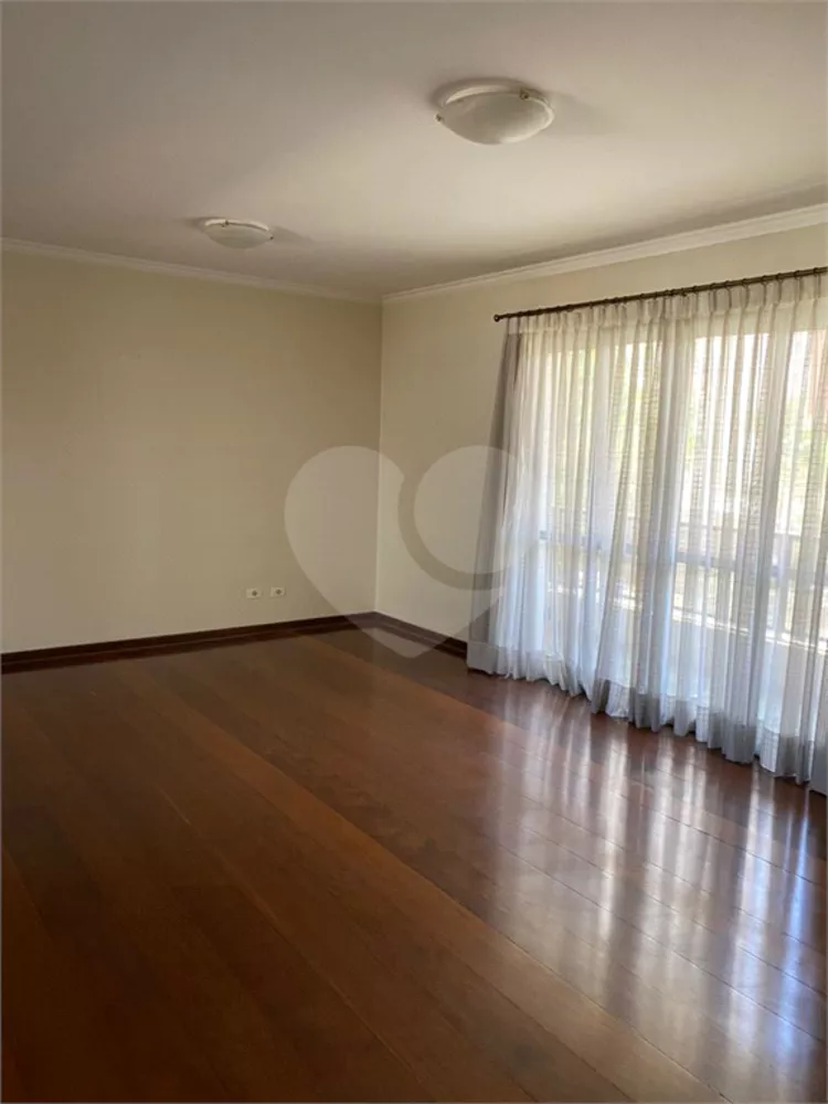 Apartamento à venda com 3 quartos, 153m² - Foto 4