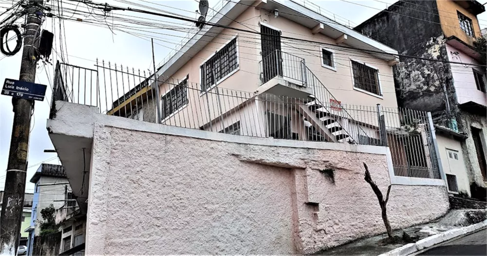 Sobrado à venda com 2 quartos, 146m² - Foto 1