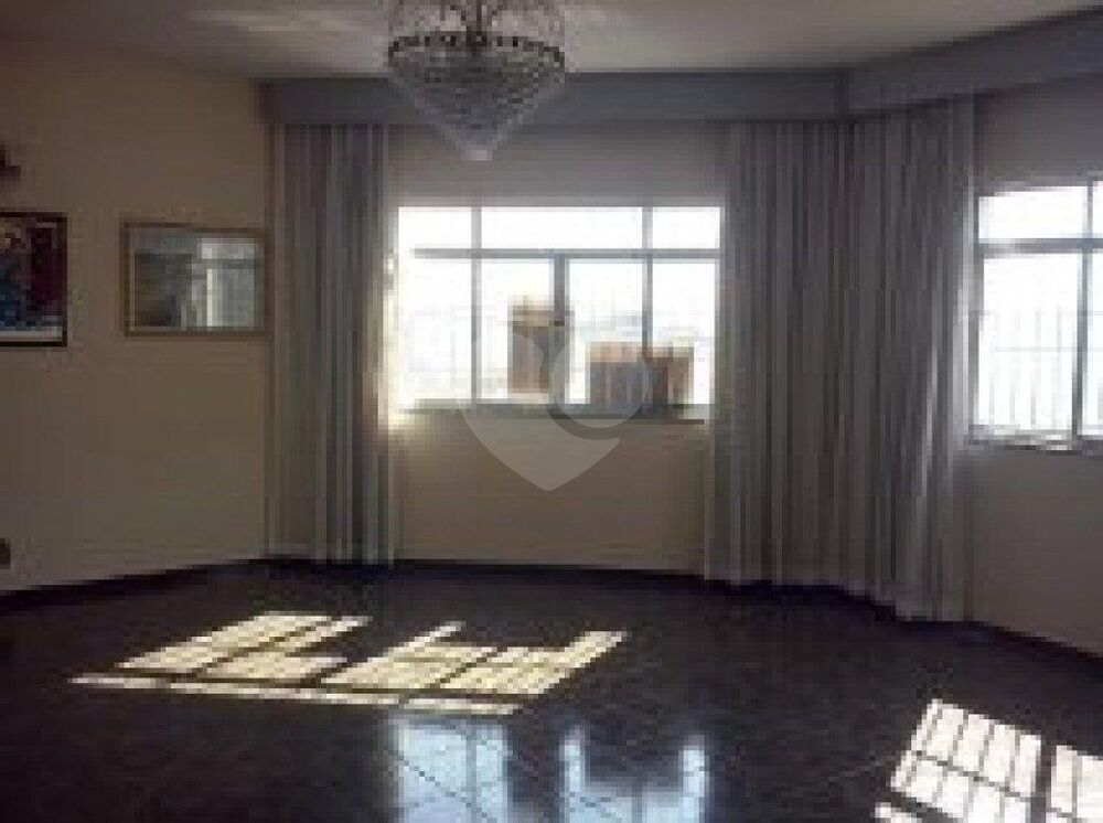 Casa, 3 quartos, 353 m² - Foto 1