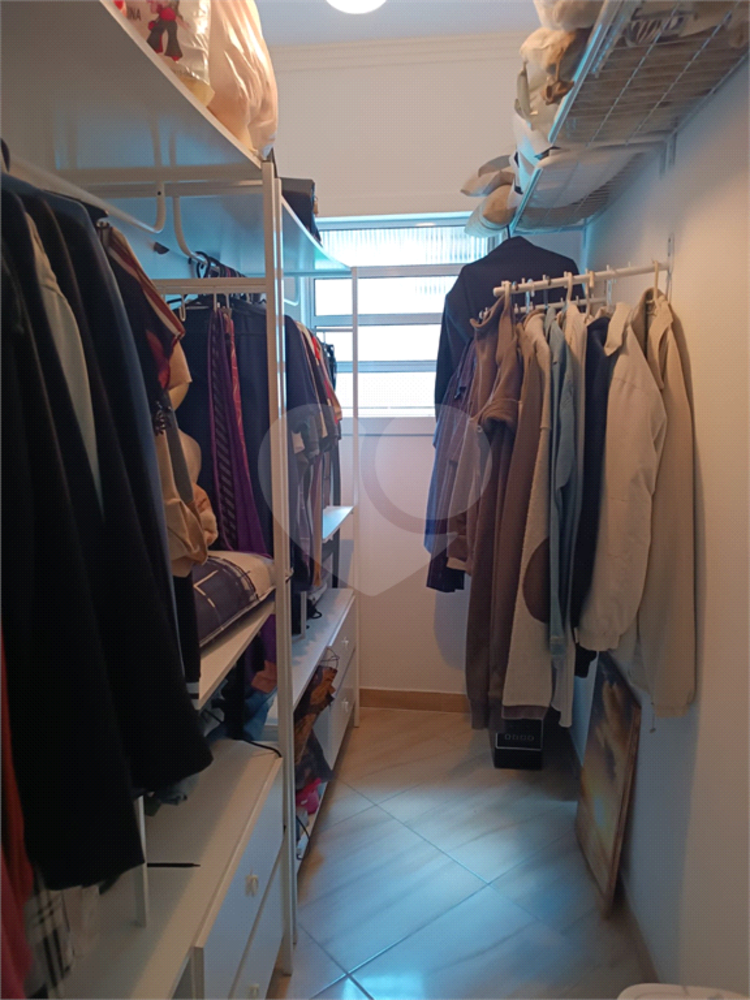 Casa de Condomínio à venda com 3 quartos, 200m² - Foto 4