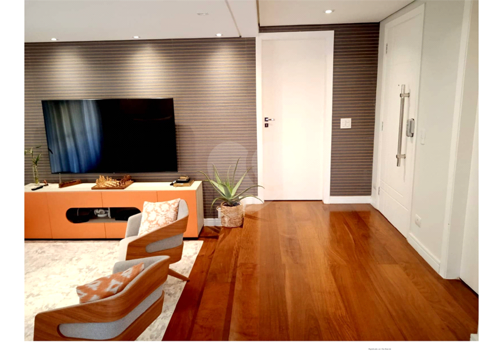 Apartamento à venda com 3 quartos, 150m² - Foto 4