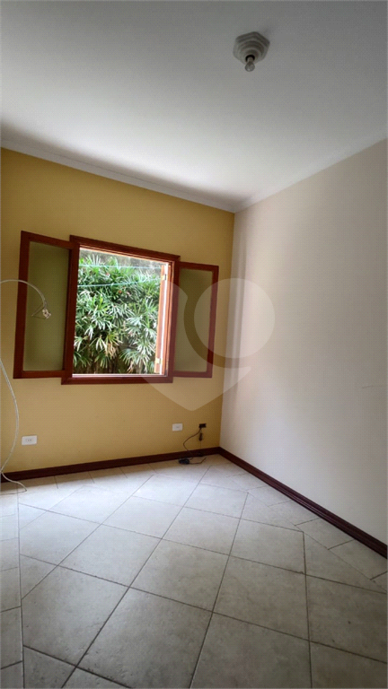 Casa de Condomínio à venda e aluguel com 6 quartos, 600m² - Foto 3