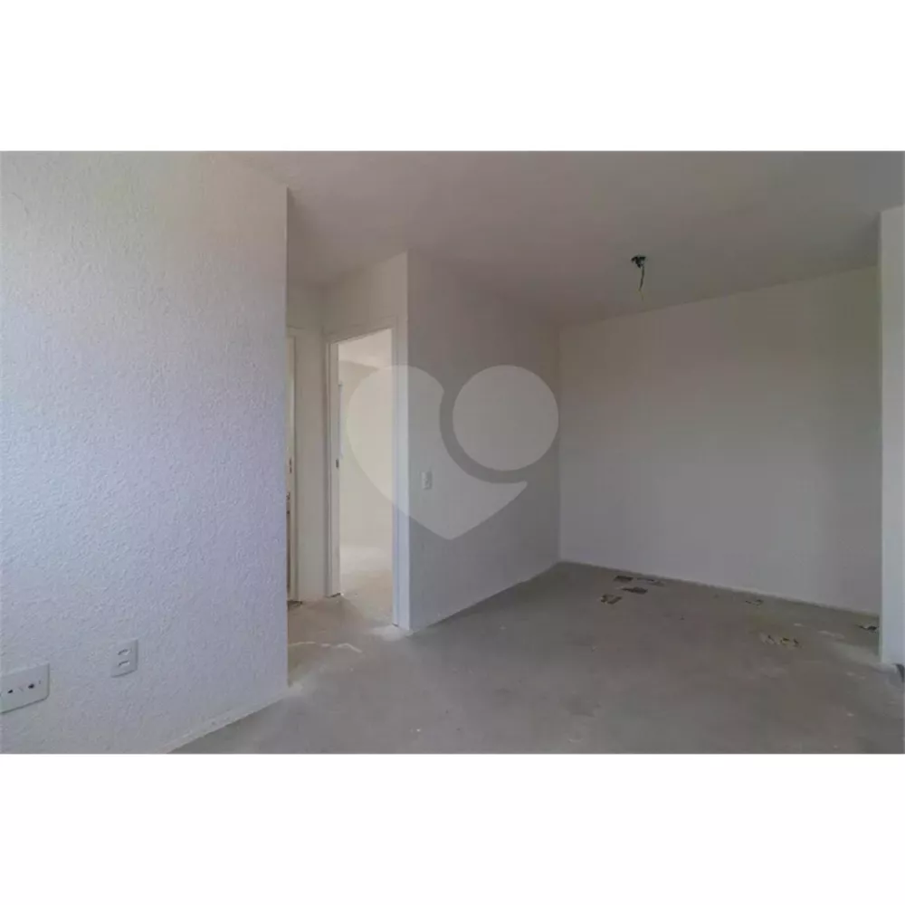 Apartamento à venda com 2 quartos, 40m² - Foto 2