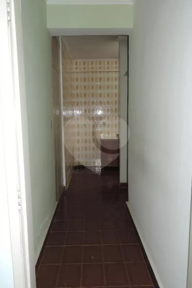 Sobrado à venda com 6 quartos, 300m² - Foto 5