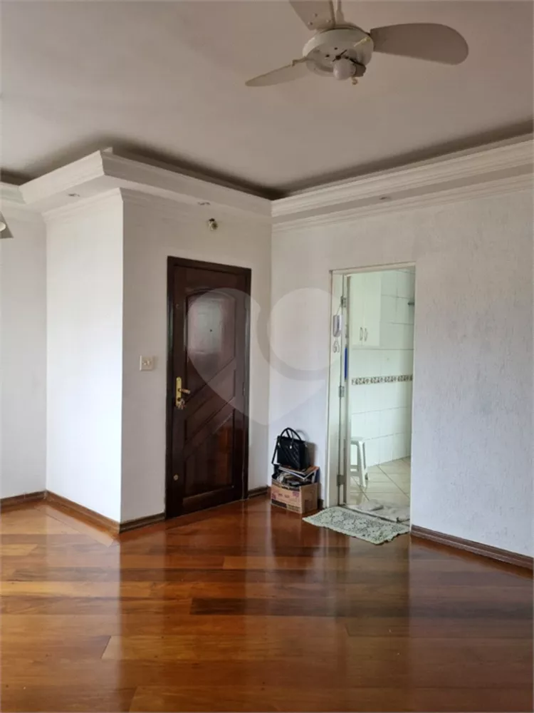 Apartamento à venda com 3 quartos, 103m² - Foto 2