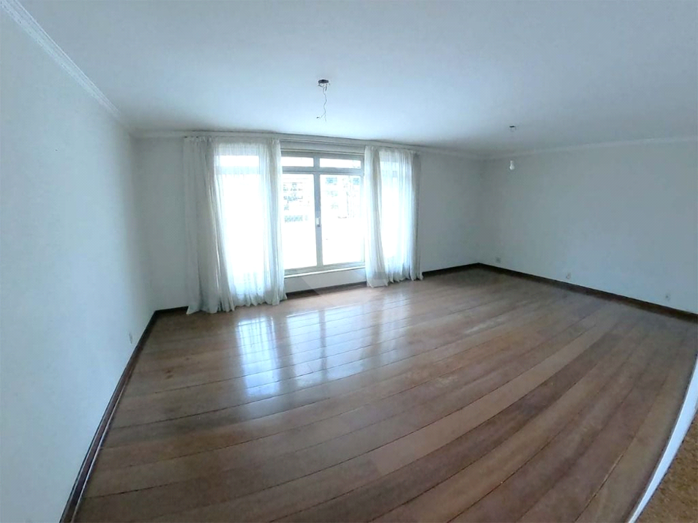 Sobrado à venda e aluguel com 3 quartos, 729m² - Foto 2