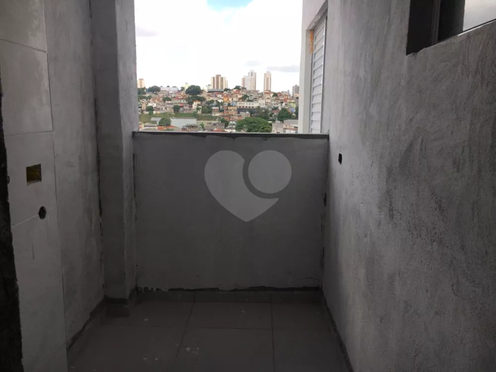 Apartamento à venda com 2 quartos, 40m² - Foto 10