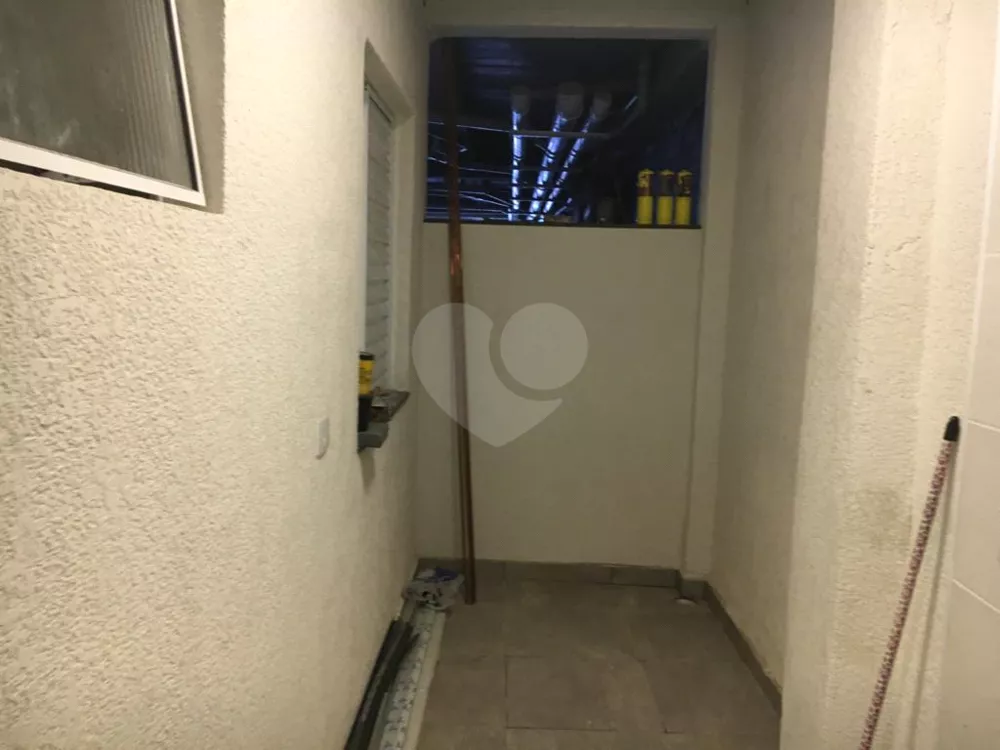 Apartamento à venda com 2 quartos, 40m² - Foto 4