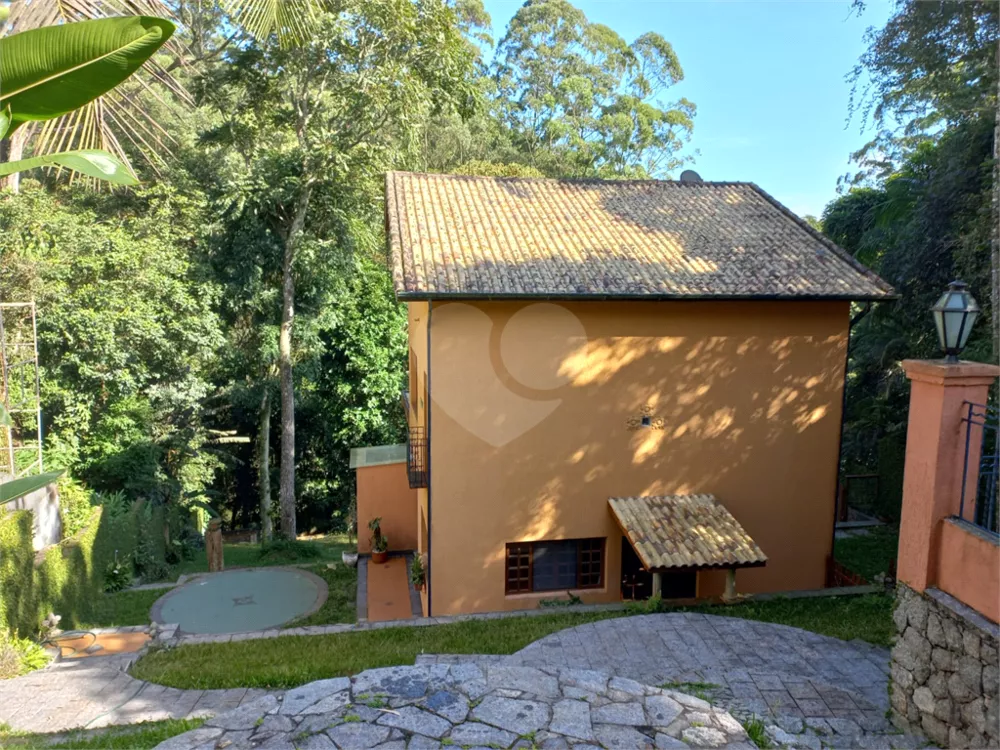 Casa de Condomínio à venda com 2 quartos, 188m² - Foto 1