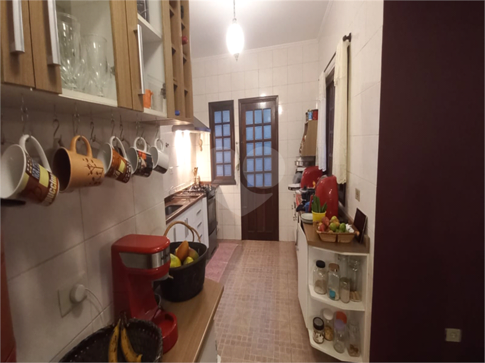 Casa de Condomínio à venda com 4 quartos, 428m² - Foto 1