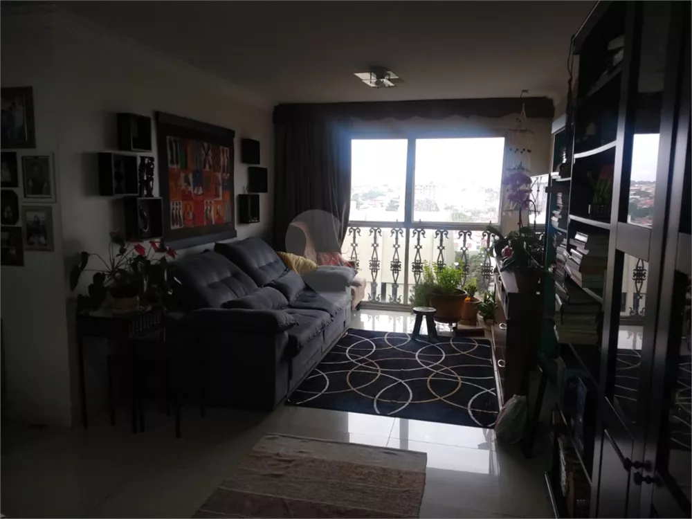 Apartamento à venda com 3 quartos, 80m² - Foto 4