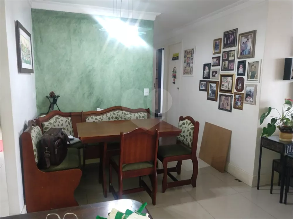 Apartamento à venda com 3 quartos, 80m² - Foto 1