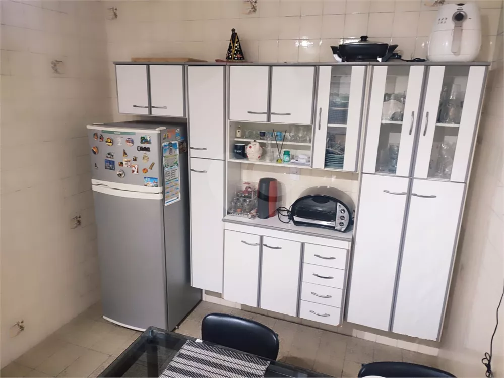 Sobrado à venda com 2 quartos, 320m² - Foto 27