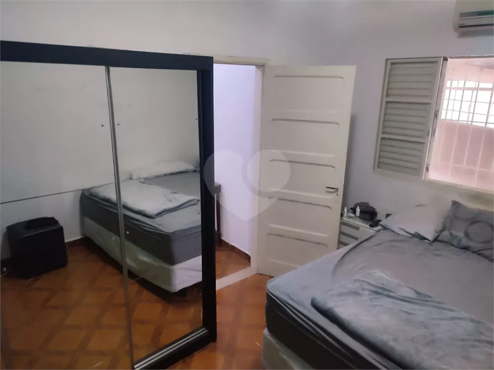 Sobrado à venda com 2 quartos, 320m² - Foto 7