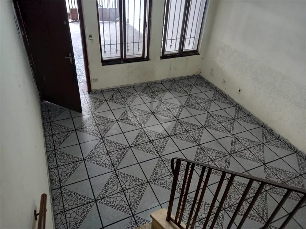 Sobrado à venda com 3 quartos, 75m² - Foto 3