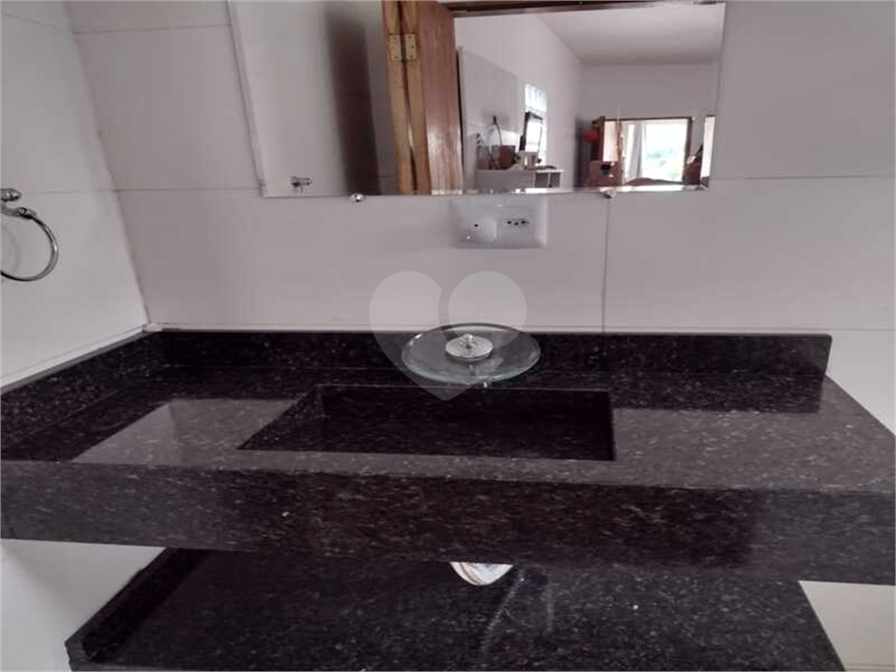 Casa de Condomínio à venda com 3 quartos, 291m² - Foto 2