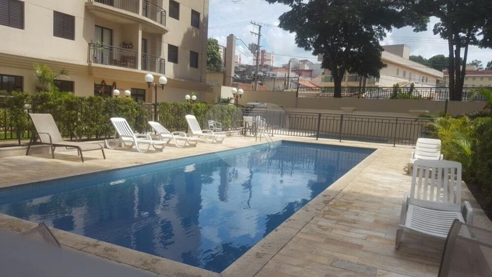 Apartamento à venda com 3 quartos, 80m² - Foto 1