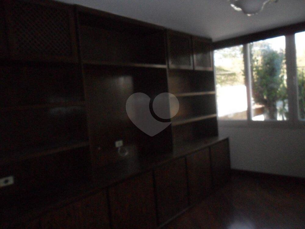 Sobrado à venda com 4 quartos, 556m² - Foto 7