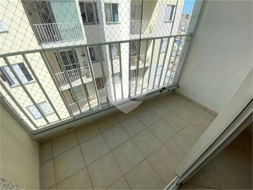 Apartamento à venda com 2 quartos, 47m² - Foto 3