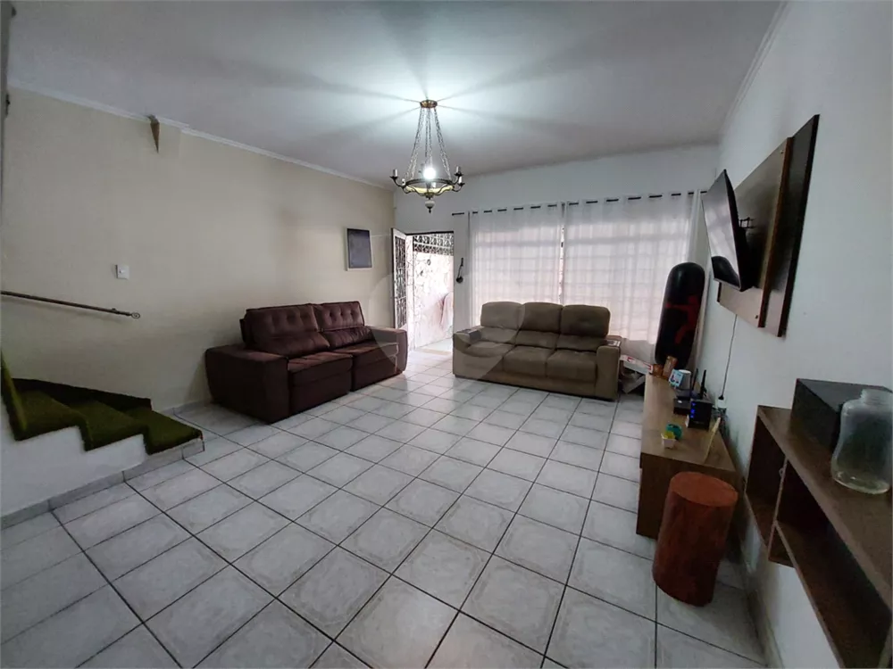 Sobrado à venda com 3 quartos, 150m² - Foto 4