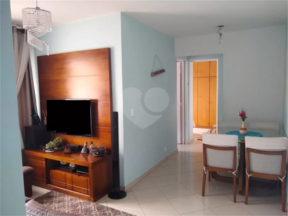 Apartamento à venda com 2 quartos, 48m² - Foto 1