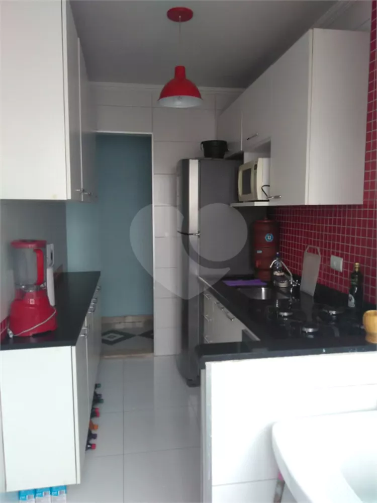 Apartamento à venda com 2 quartos, 48m² - Foto 11