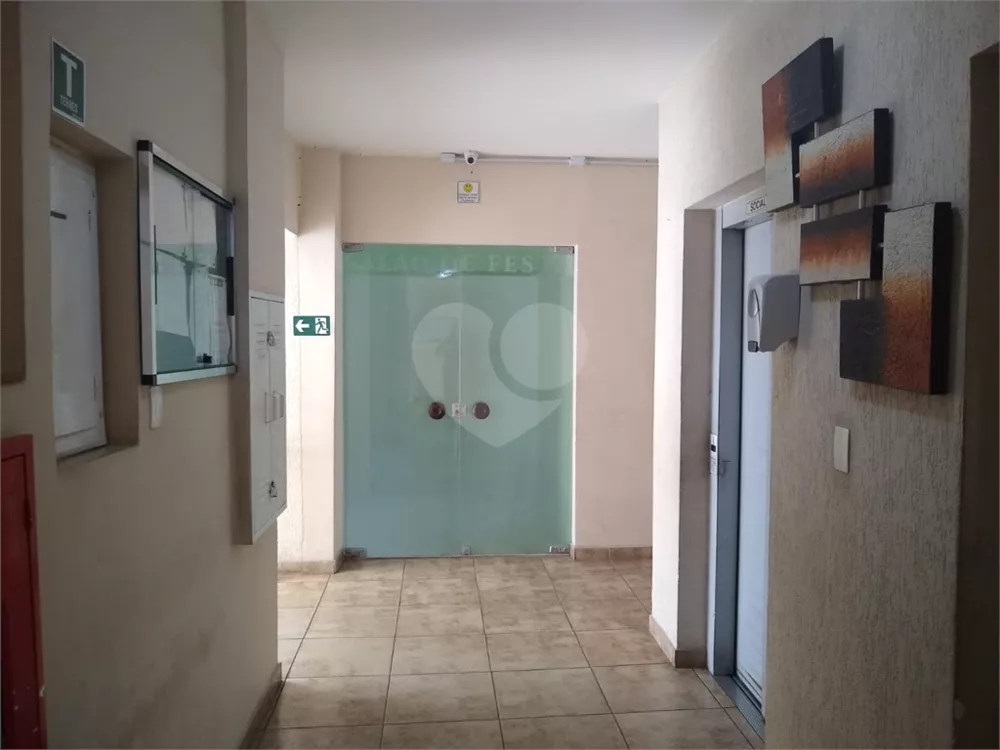 Apartamento à venda com 2 quartos, 48m² - Foto 29