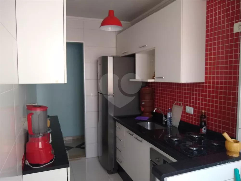 Apartamento à venda com 2 quartos, 48m² - Foto 10