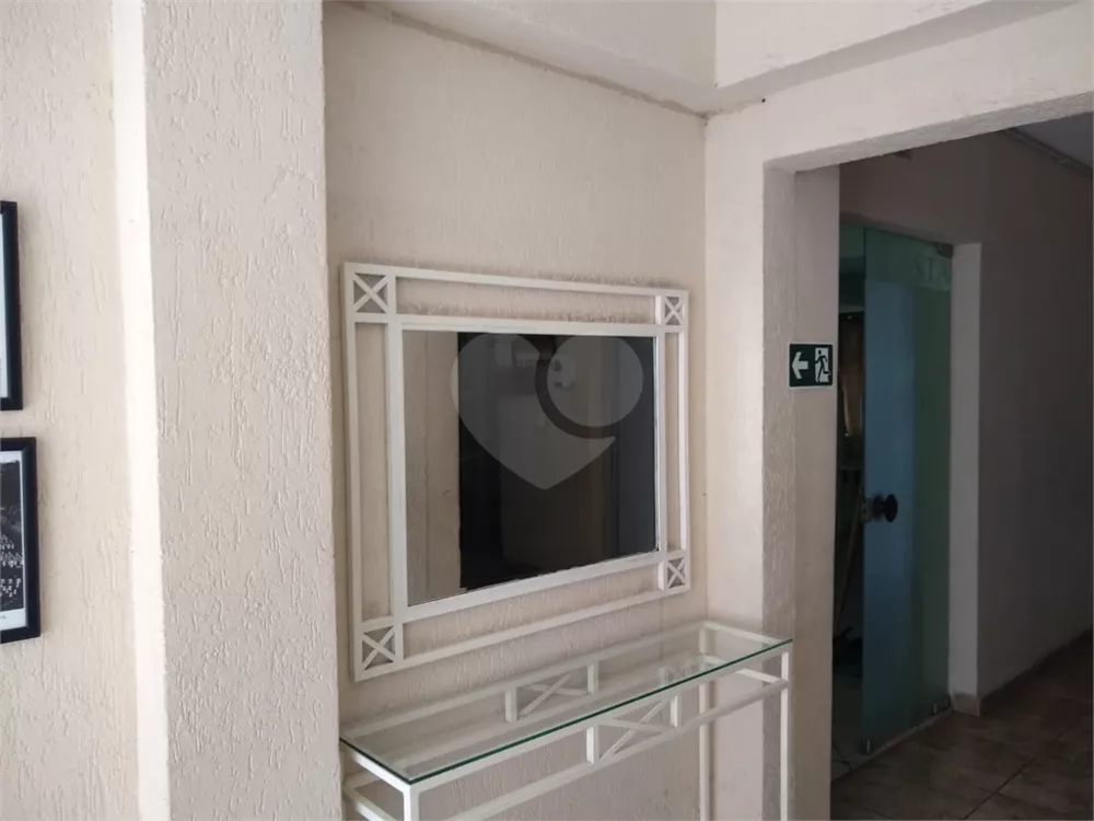 Apartamento à venda com 2 quartos, 48m² - Foto 27