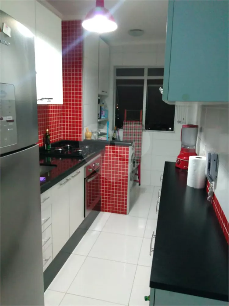 Apartamento à venda com 2 quartos, 48m² - Foto 7