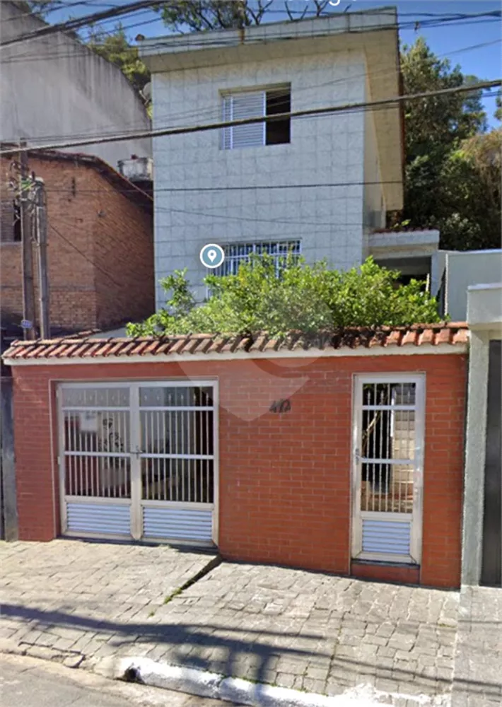 Sobrado à venda com 2 quartos, 156m² - Foto 1