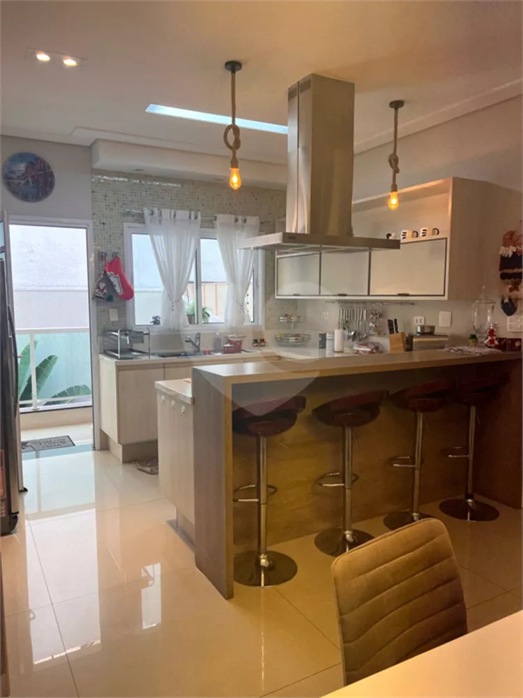 Sobrado à venda com 3 quartos, 350m² - Foto 3