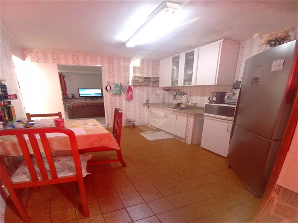 Sobrado, 5 quartos, 200 m² - Foto 3