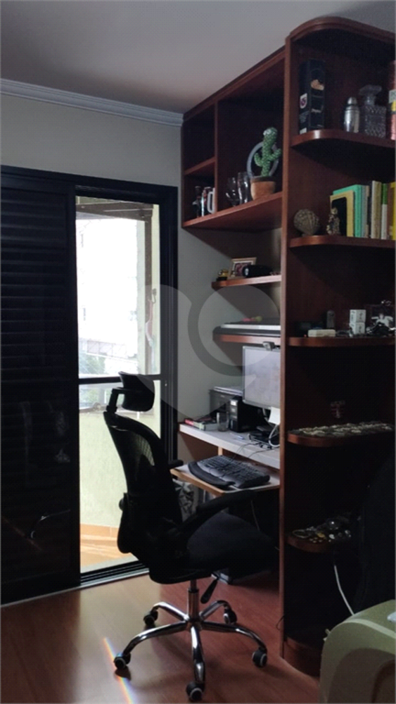 Apartamento à venda com 3 quartos, 106m² - Foto 15