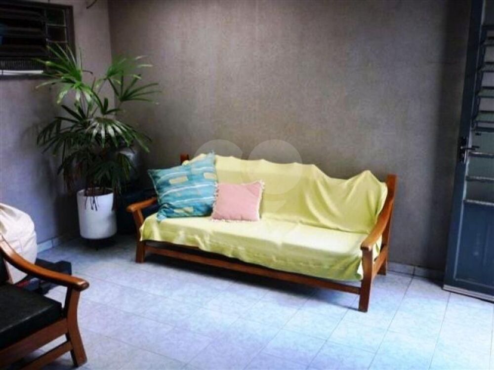 Sobrado à venda com 3 quartos, 244m² - Foto 3