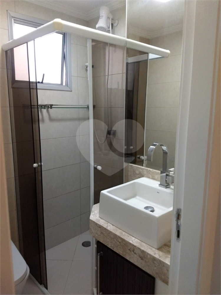 Apartamento à venda com 2 quartos, 44m² - Foto 3