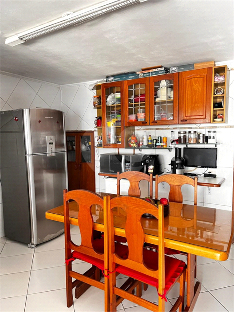 Sobrado à venda com 3 quartos, 125m² - Foto 11