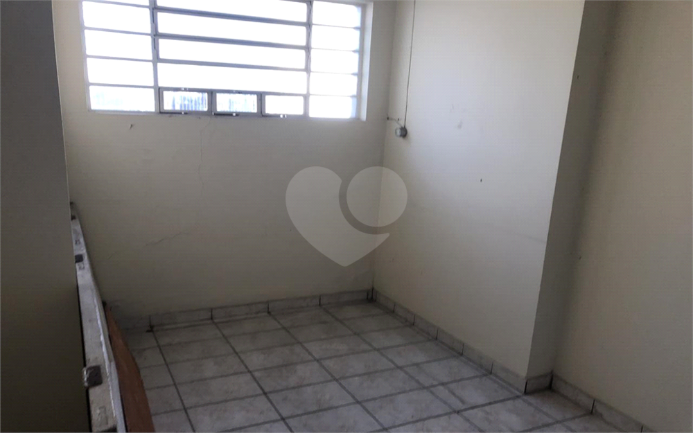 Sobrado à venda com 1 quarto, 160m² - Foto 2