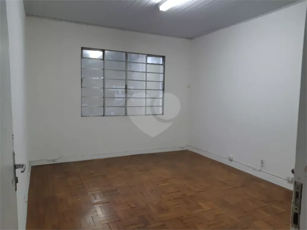 Casa à venda com 1 quarto, 95m² - Foto 2