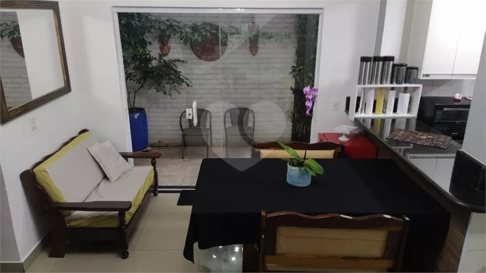 Sobrado à venda com 3 quartos, 210m² - Foto 9