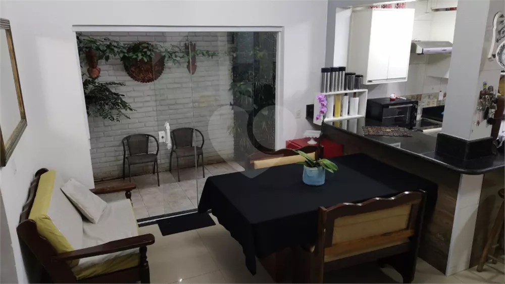 Sobrado à venda com 3 quartos, 210m² - Foto 5