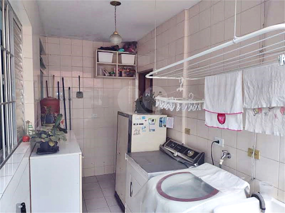 Casa à venda com 5 quartos, 170m² - Foto 2