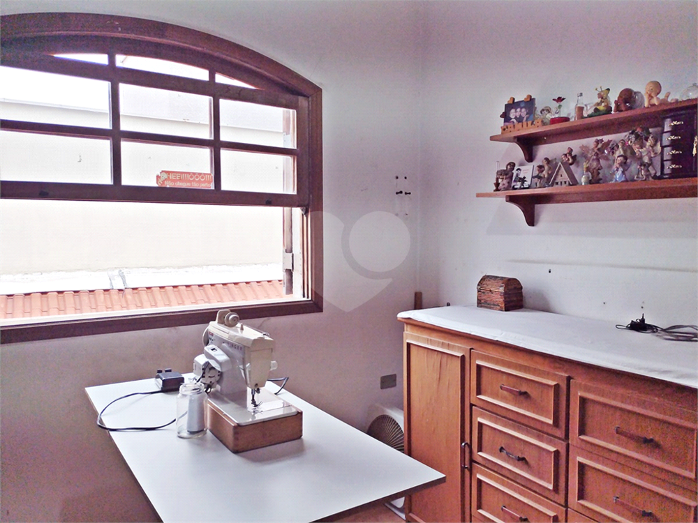 Casa à venda com 5 quartos, 170m² - Foto 8