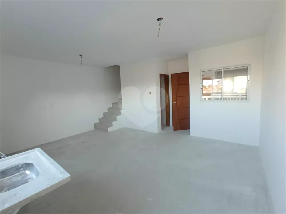 Casa de Condomínio à venda com 2 quartos, 39m² - Foto 1