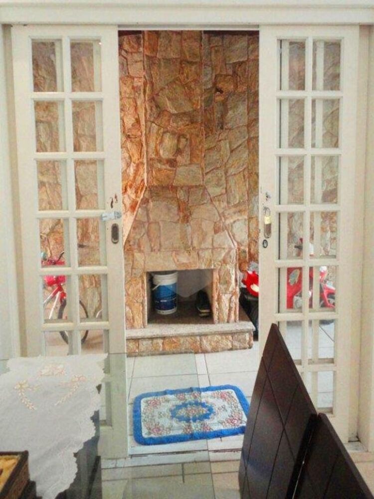 Casa, 3 quartos, 250 m² - Foto 1