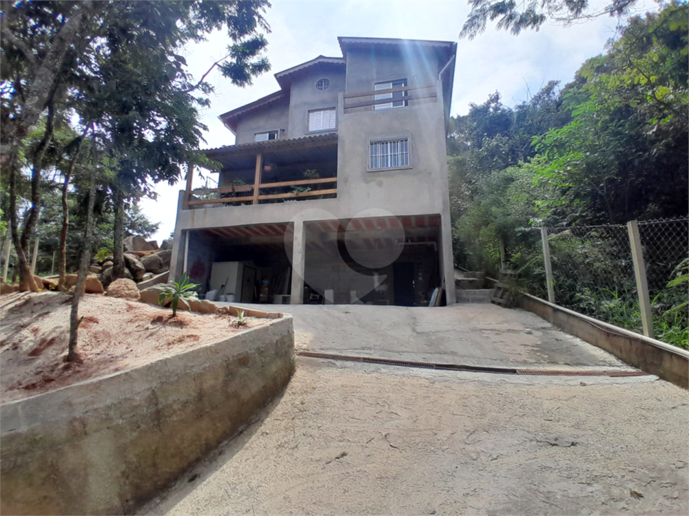 Sobrado, 3 quartos, 222 m² - Foto 1