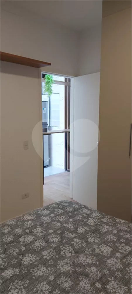 Apartamento à venda com 1 quarto, 39m² - Foto 13